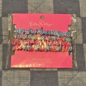 Lilly Pulitzer Vibrant Satin Scrunchie Set